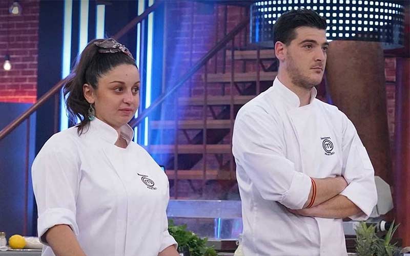 ο τελικός του masterchef 5 είναι γεγονός με φιναλίστ τη μαργαρίτα και τον διονύση